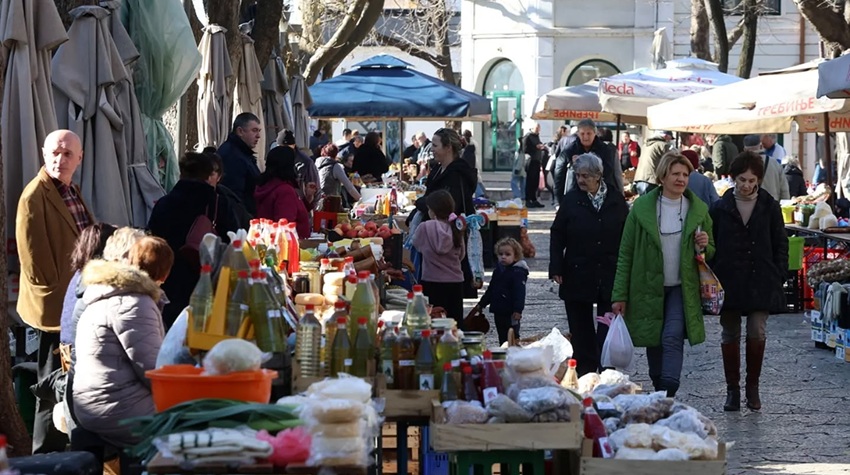 WINTER MORNINGS IN TREBINJE